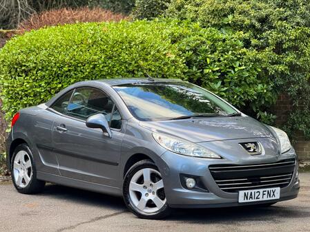 PEUGEOT 207 CC 1.6 VTi Sport